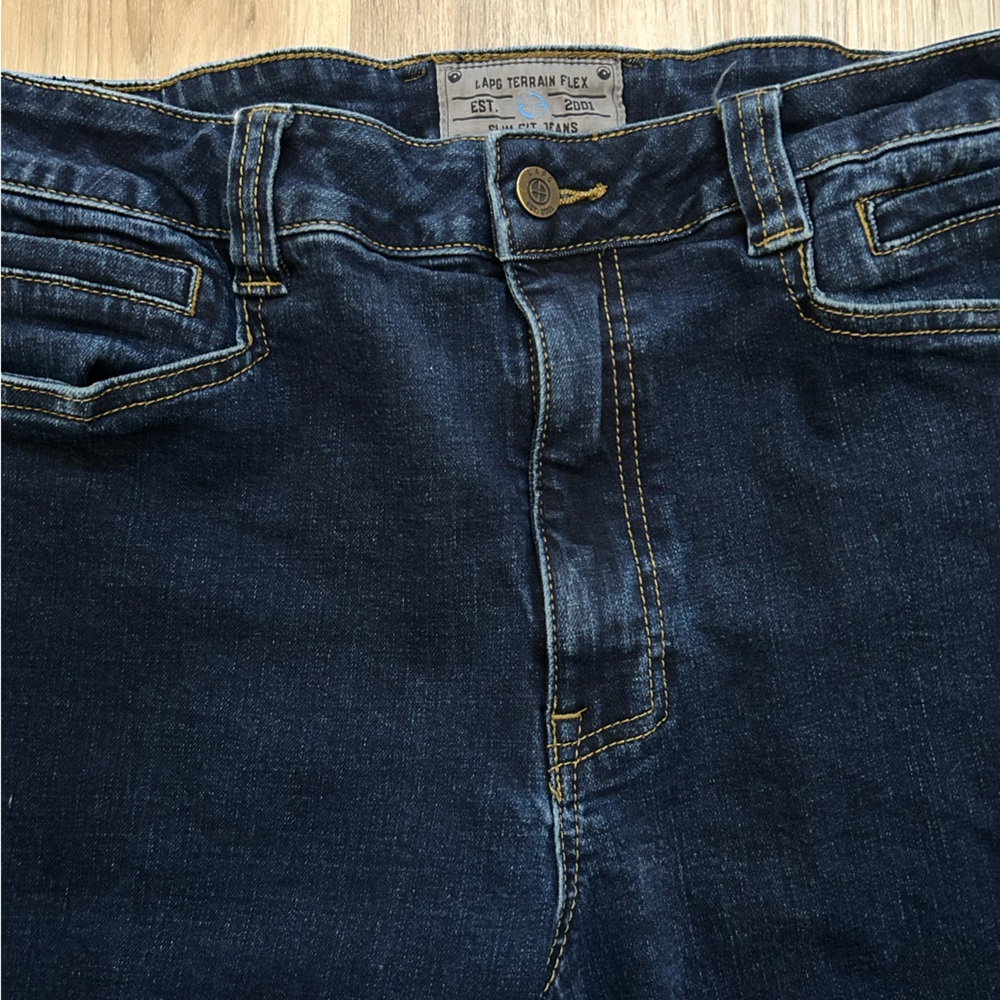 Dark Blue Relaxed Jeans